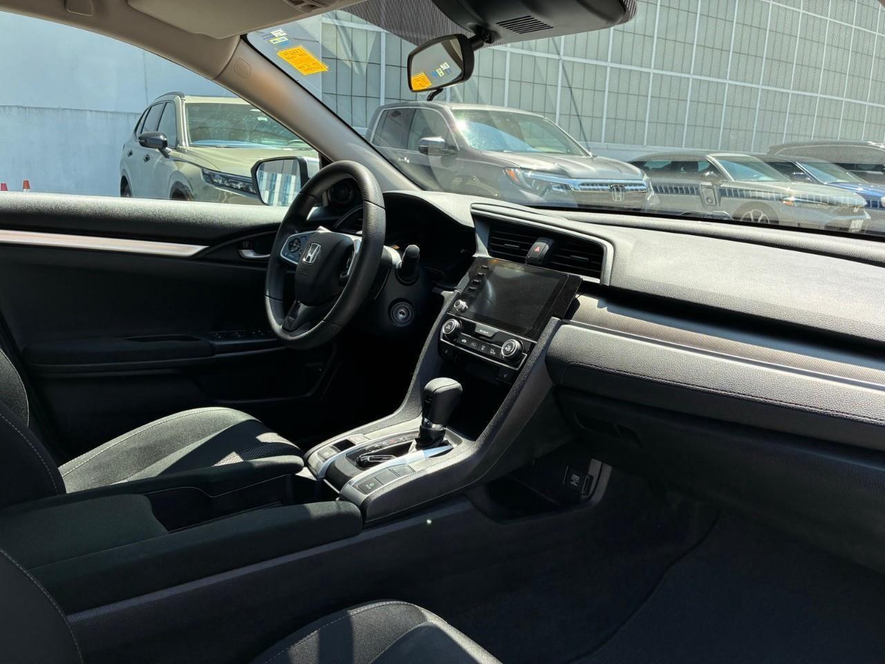 2019 Honda Civic LX (CVT) 4dr Sedan Photo