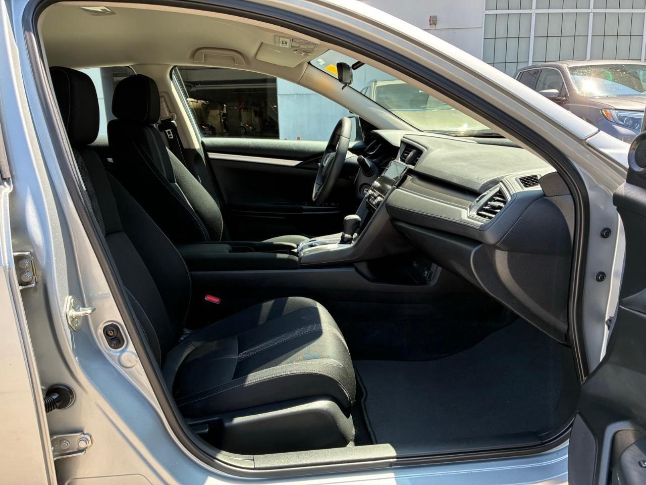 2019 Honda Civic LX (CVT) 4dr Sedan Photo