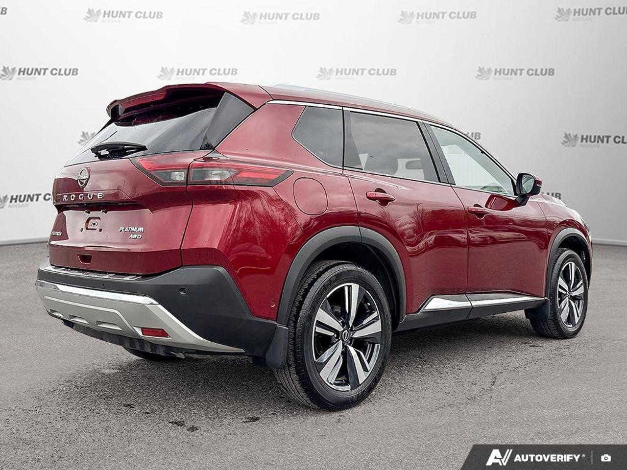 2023 Nissan Rogue Platinum Photo