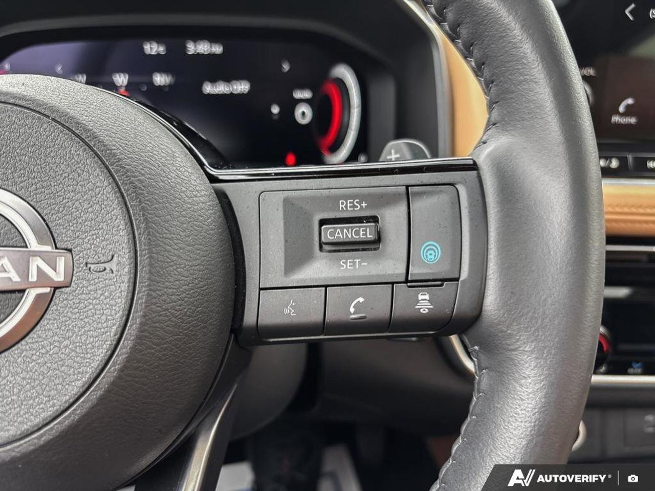 2023 Nissan Rogue Platinum Photo