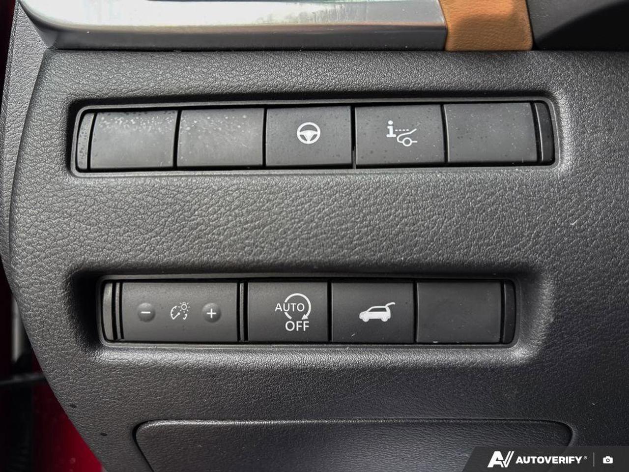 2023 Nissan Rogue Platinum Photo