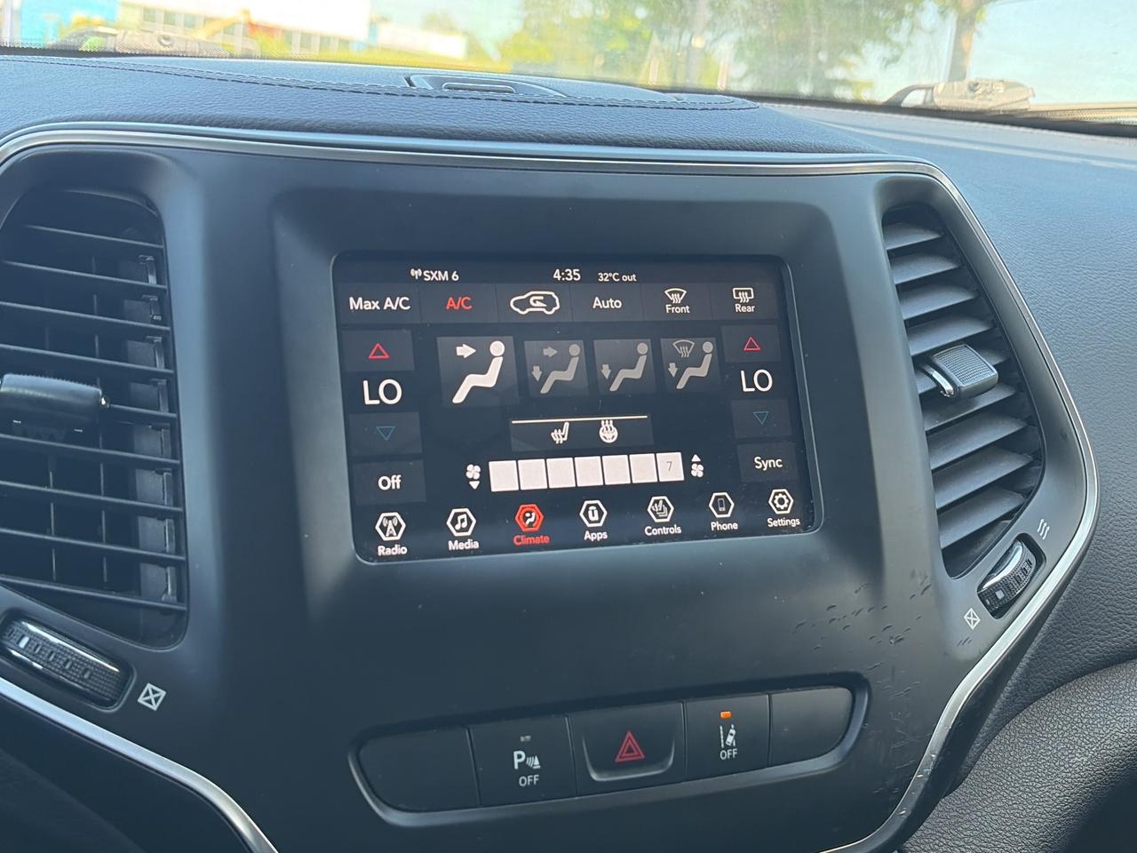 2021 Jeep Cherokee NORTH 4X4 Photo