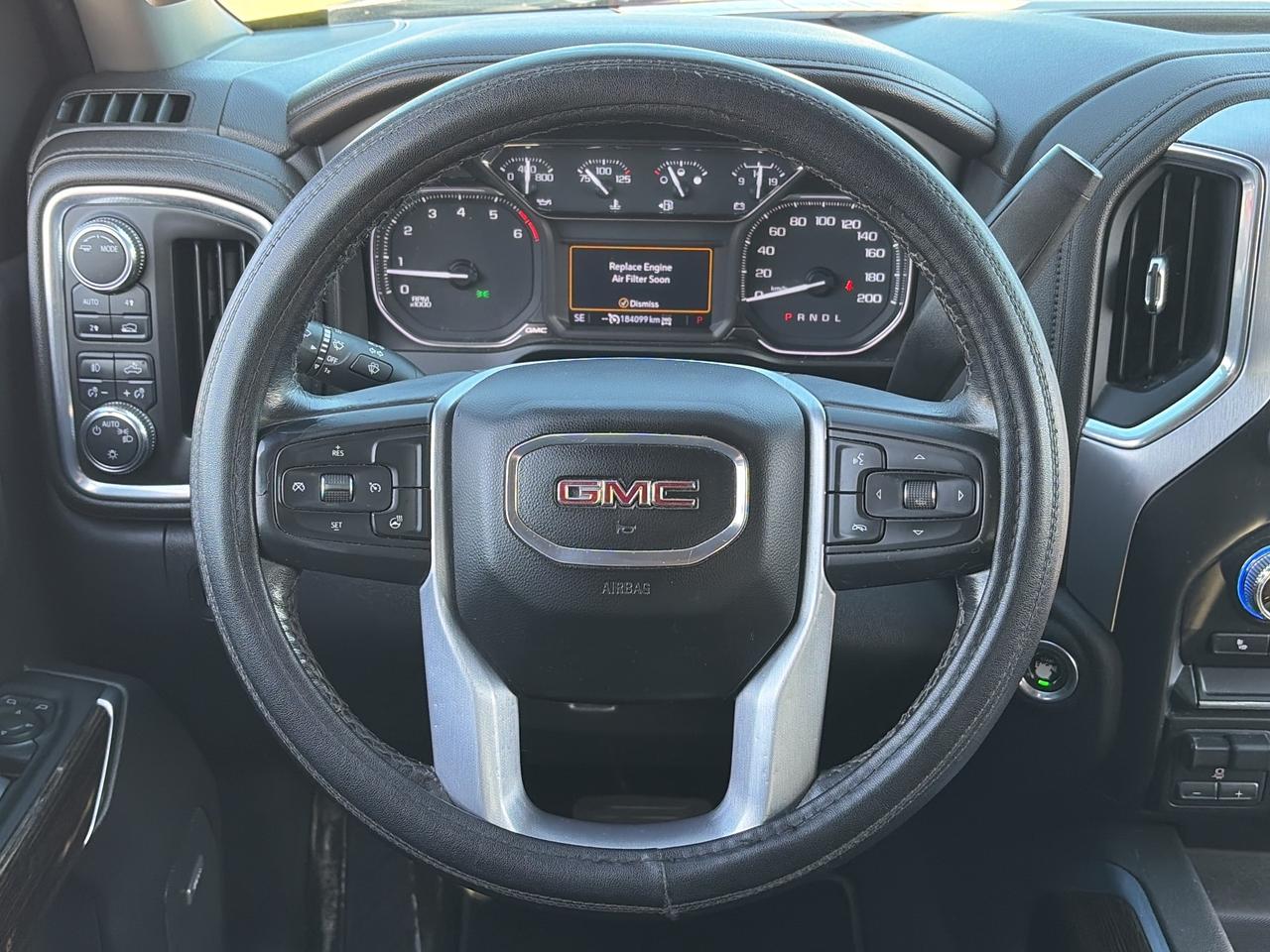 2022 GMC Sierra 1500 Limited ELEVATION, CLEAN CARFAX, HEATED CLOTH SEATS! Photo