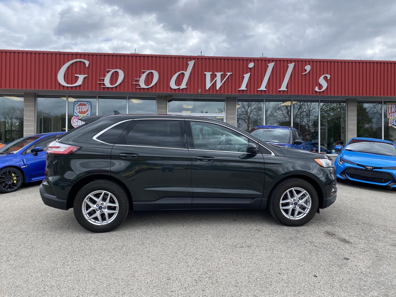 2022 Ford Edge SEL, AWD, CLEAN CARFAX, REMOTE START, HEATED SEATS
