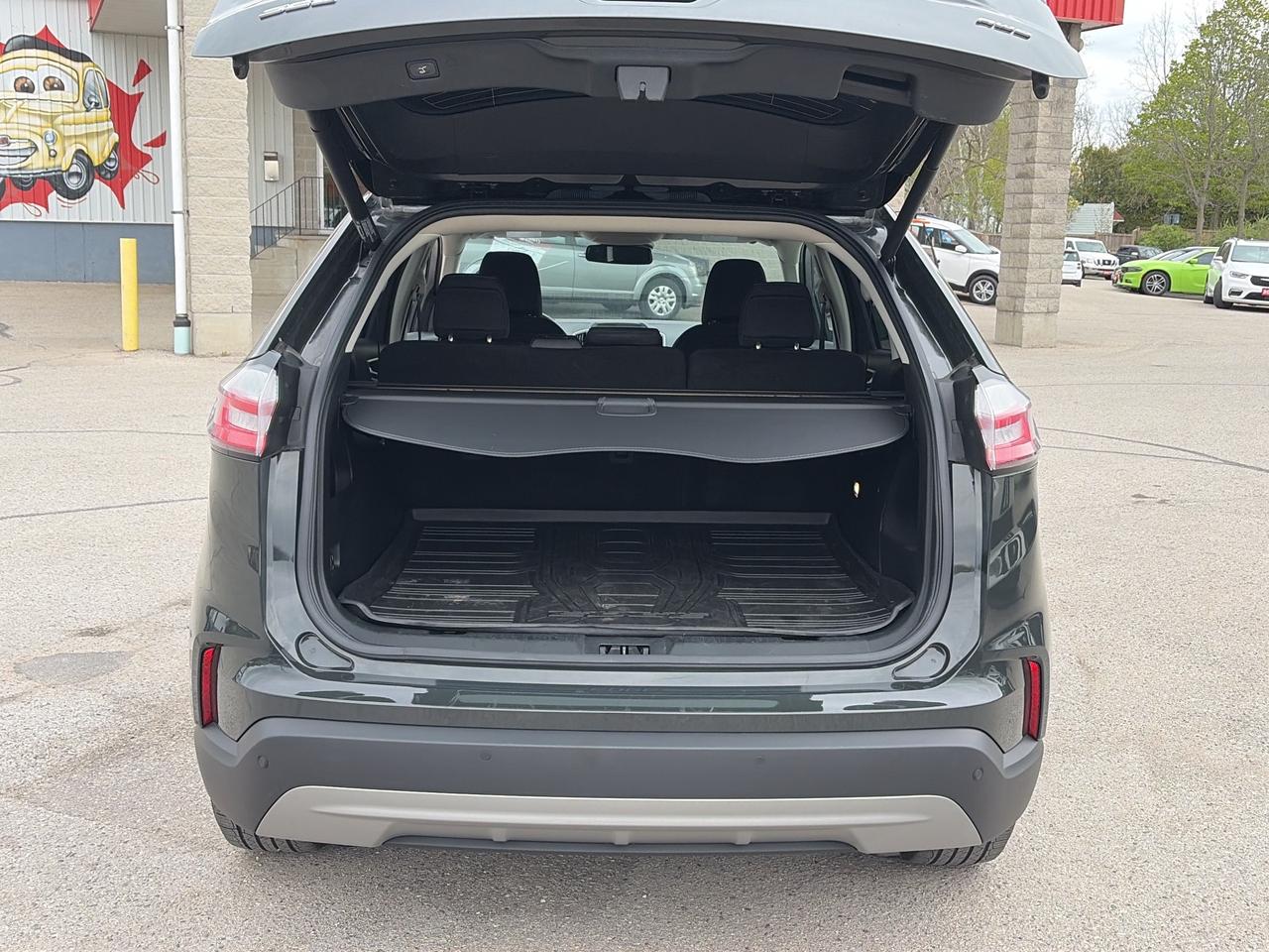 2022 Ford Edge SEL, AWD, CLEAN CARFAX, REMOTE START, HEATED SEATS Photo
