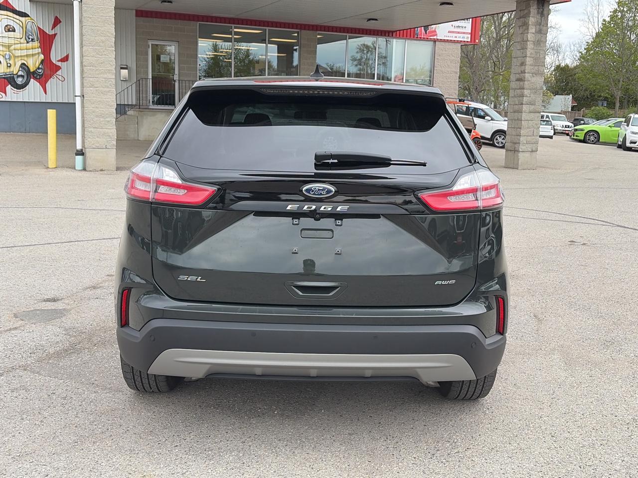 2022 Ford Edge SEL, AWD, CLEAN CARFAX, REMOTE START, HEATED SEATS Photo4
