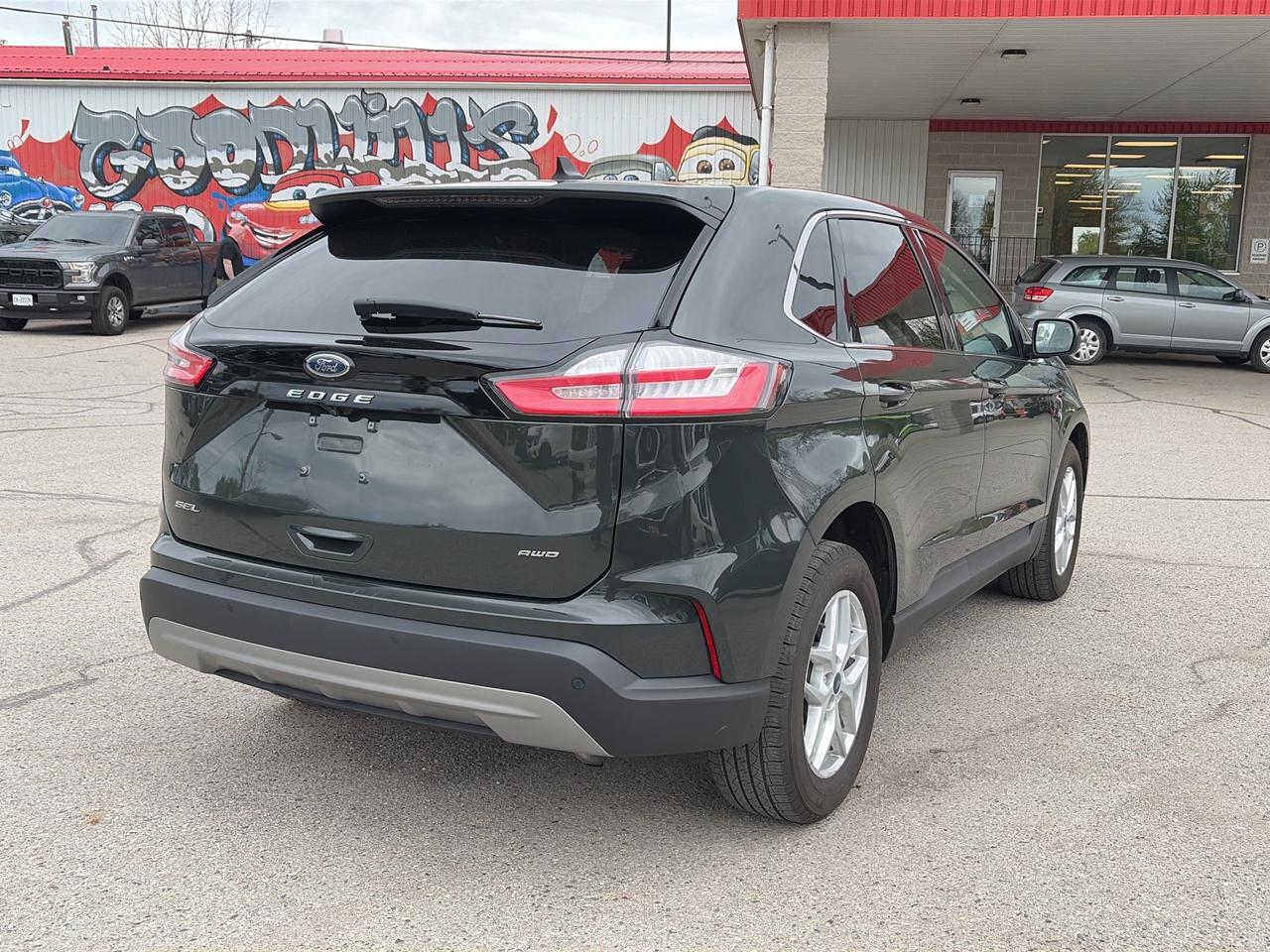 2022 Ford Edge SEL, AWD, CLEAN CARFAX, REMOTE START, HEATED SEATS Photo
