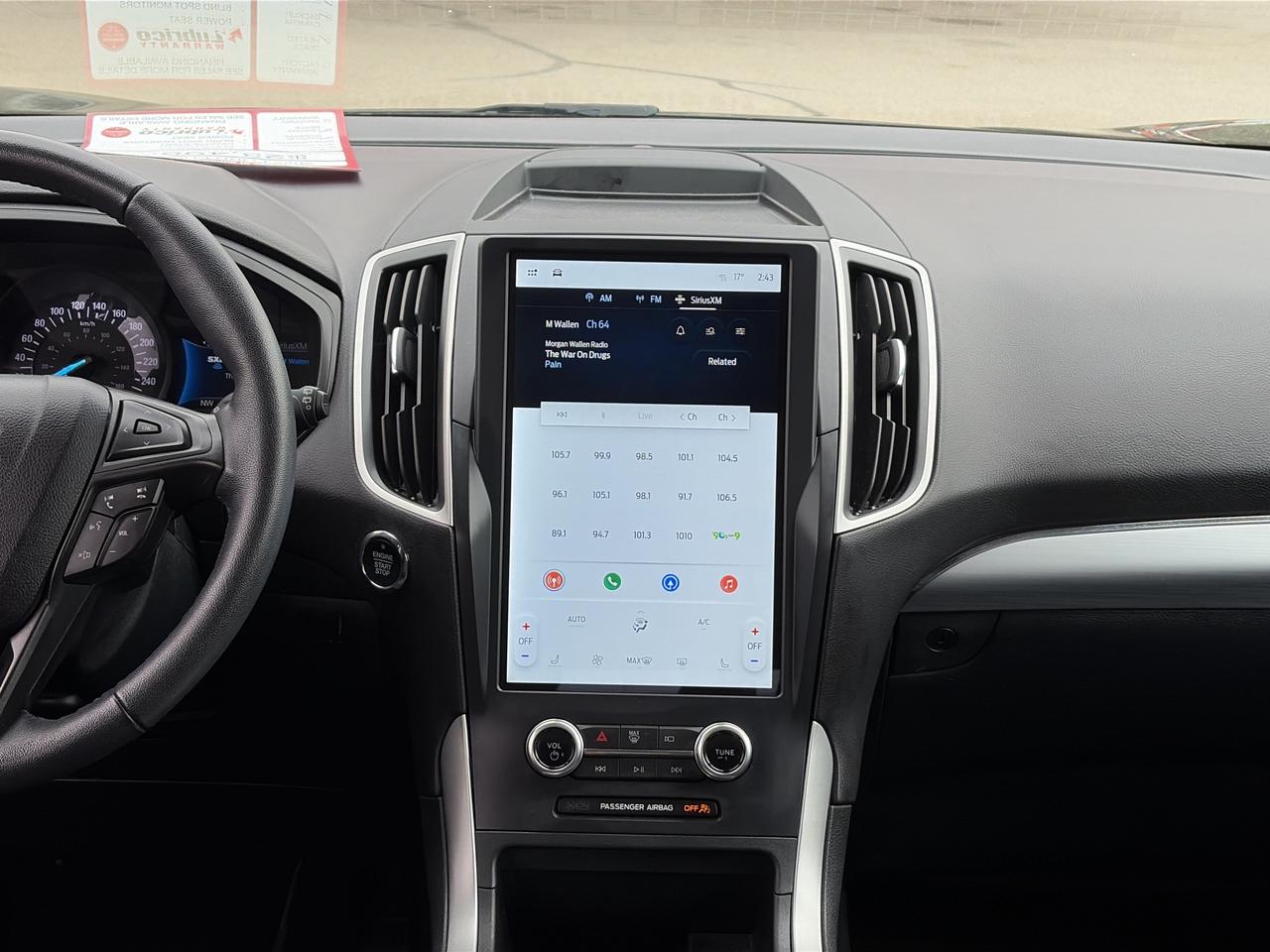 2022 Ford Edge SEL, AWD, CLEAN CARFAX, REMOTE START, HEATED SEATS Photo