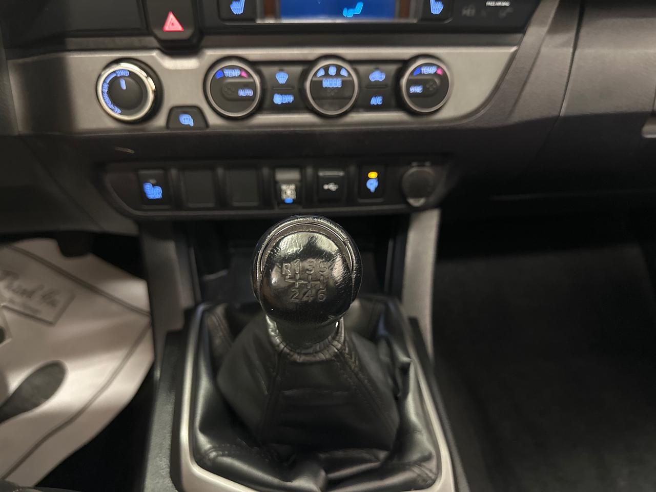 2021 Toyota Tacoma TRD Sport Photo