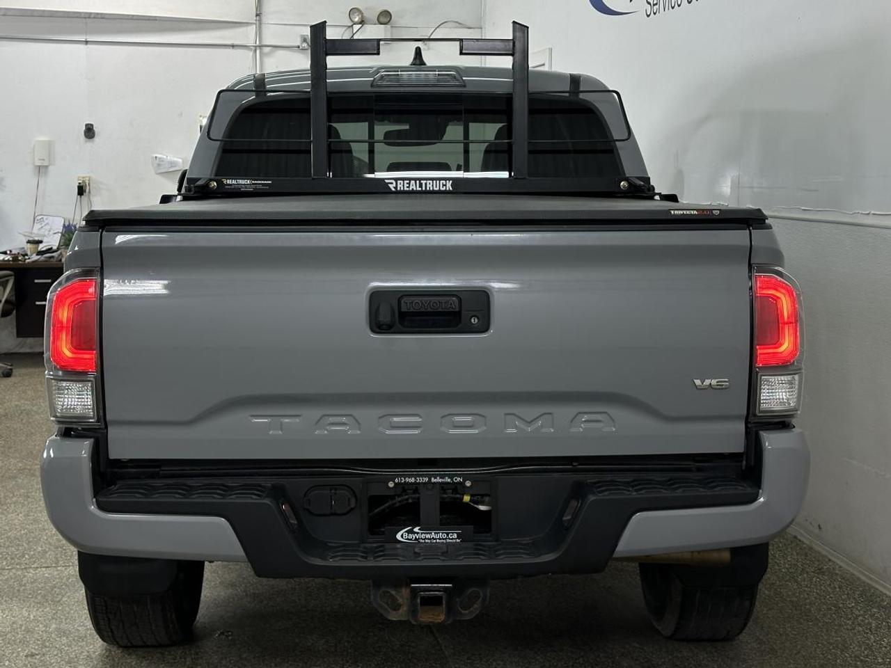 2021 Toyota Tacoma TRD Sport Photo