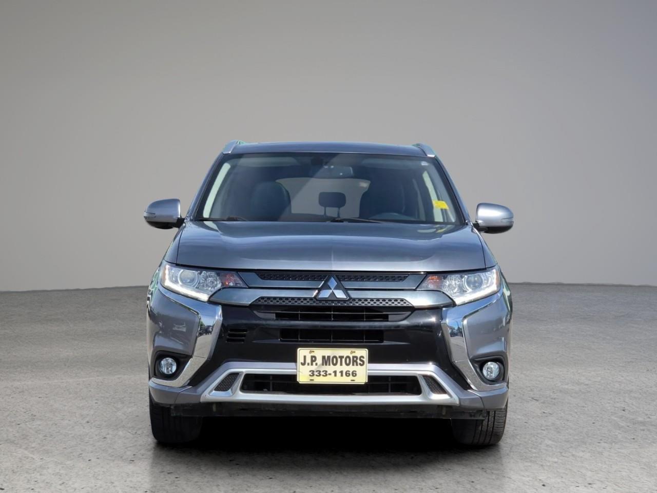 2022 Mitsubishi Outlander PHEV SE HEATED SEATS   LANE ASSIST   SMART DEVICE INTEG Photo