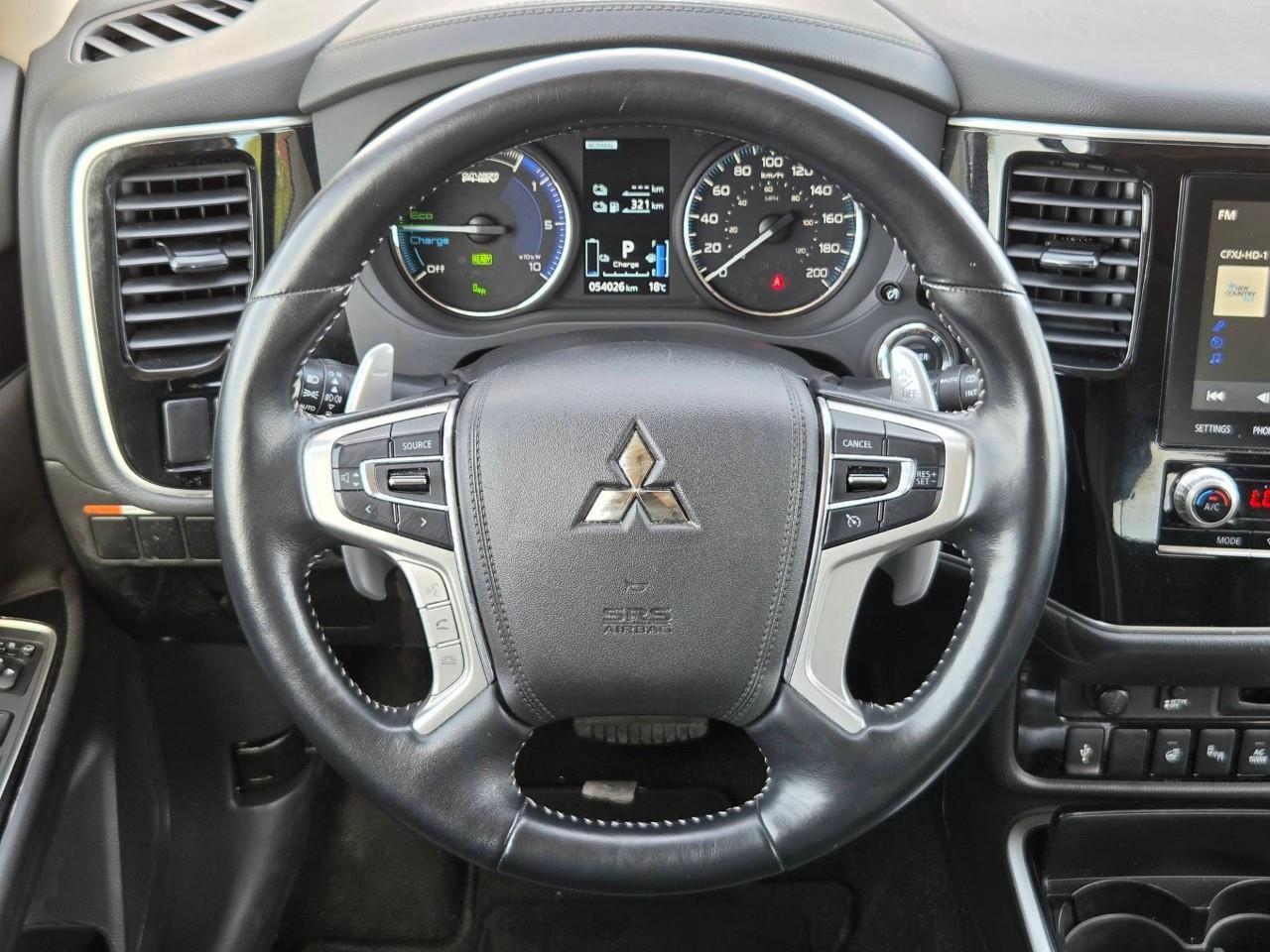 2022 Mitsubishi Outlander PHEV SE HEATED SEATS   LANE ASSIST   SMART DEVICE INTEG Photo
