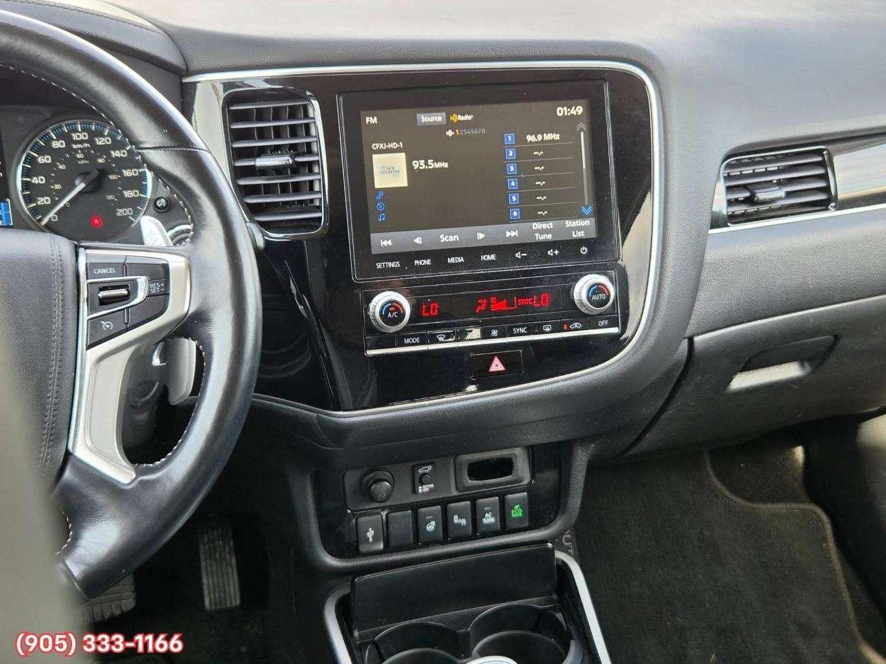 2022 Mitsubishi Outlander SE Heated Front Seats • Apple CarPlay & Android Auto • Lane Keep Assist • SiriusXM Satellite Radio • Power Driver Seat • Photo
