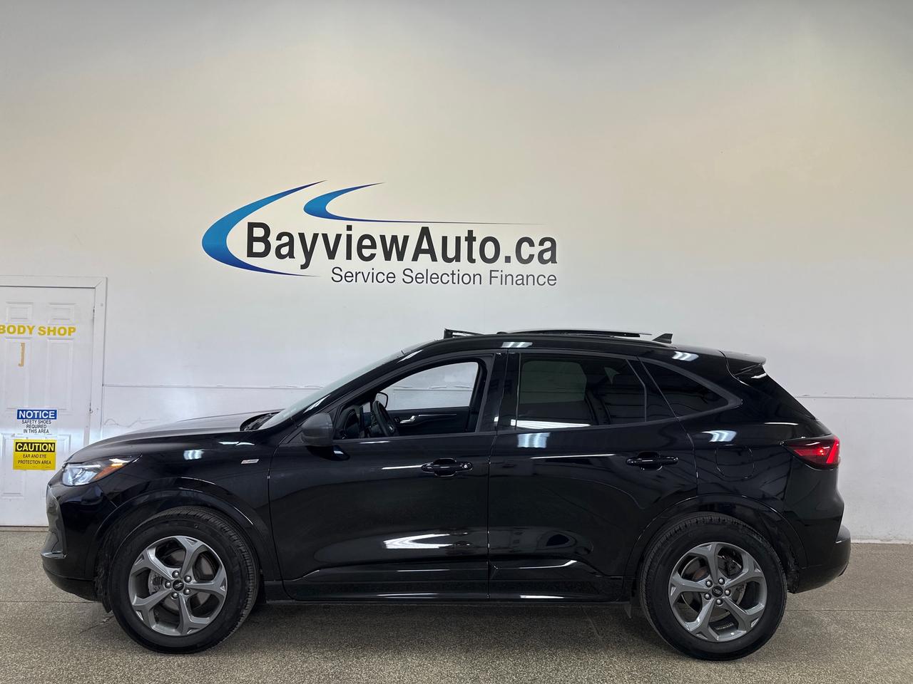 2024 Ford Escape ST-Line Photo