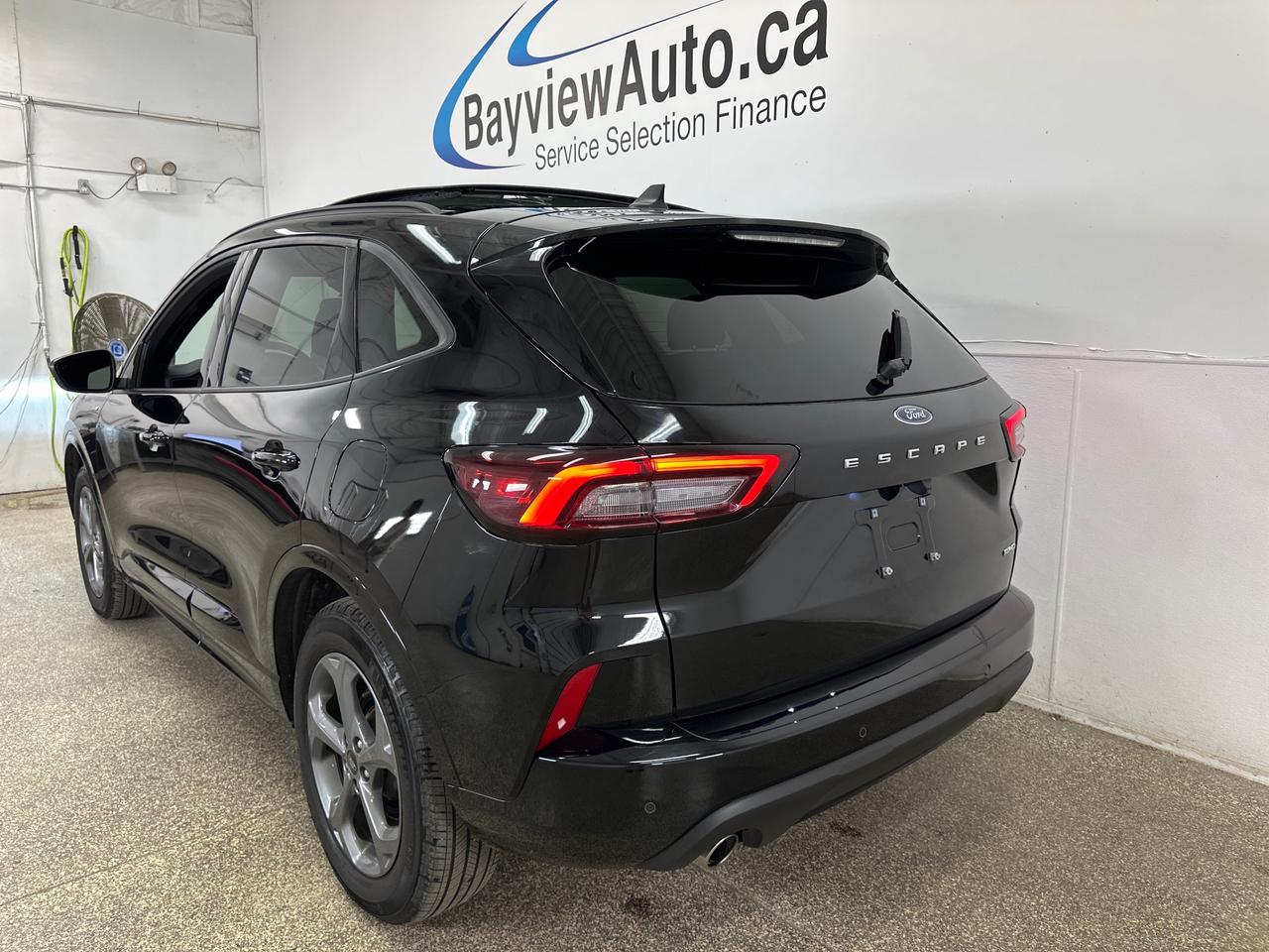 2024 Ford Escape ST-Line Photo