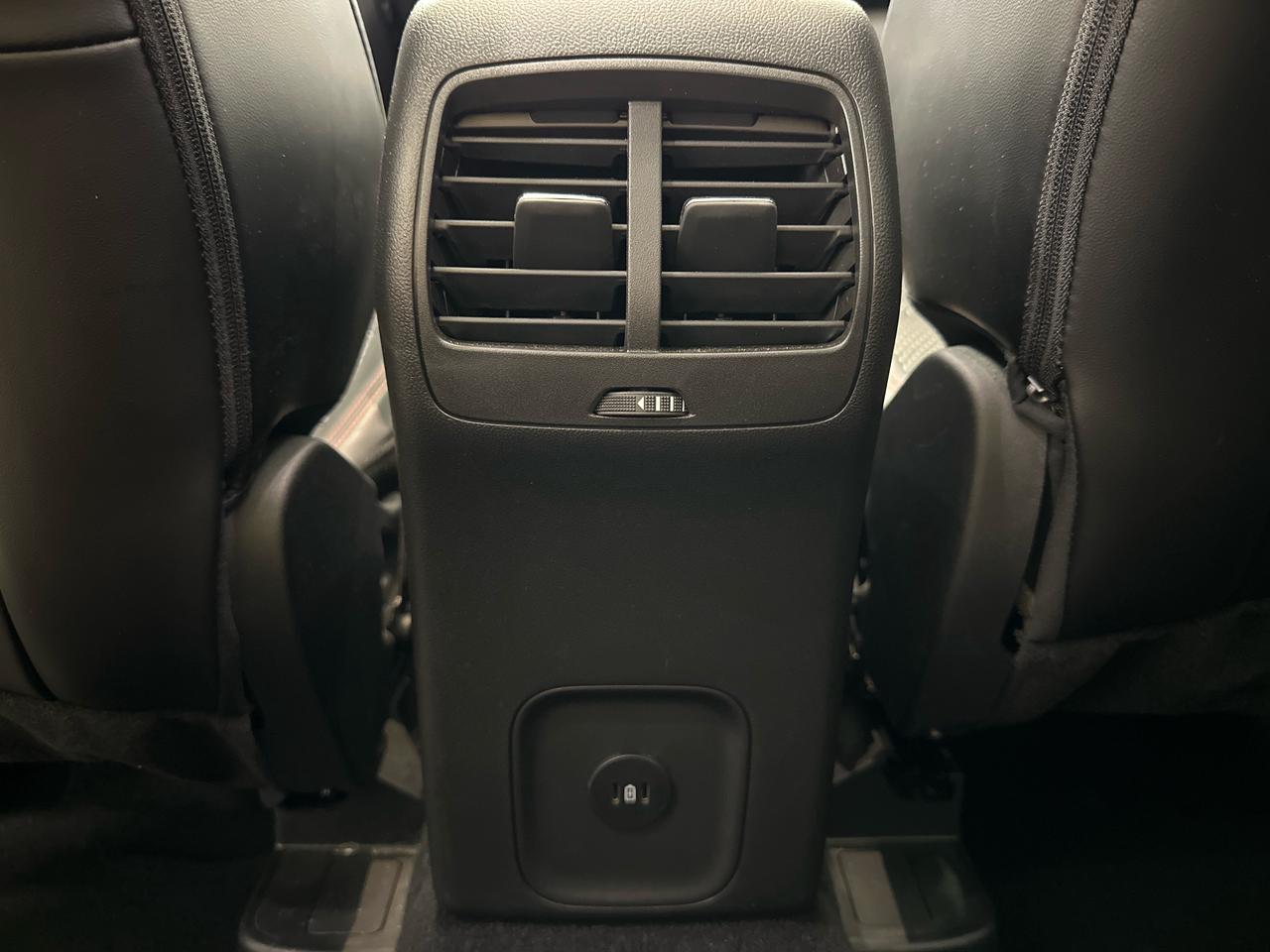2024 Ford Escape ST-Line Photo