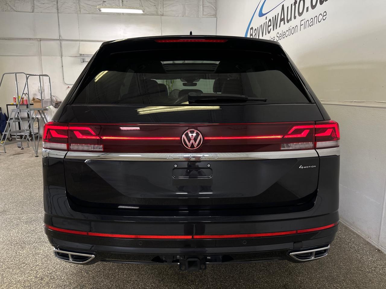 2024 Volkswagen Atlas 2.0 TSI Execline Photo