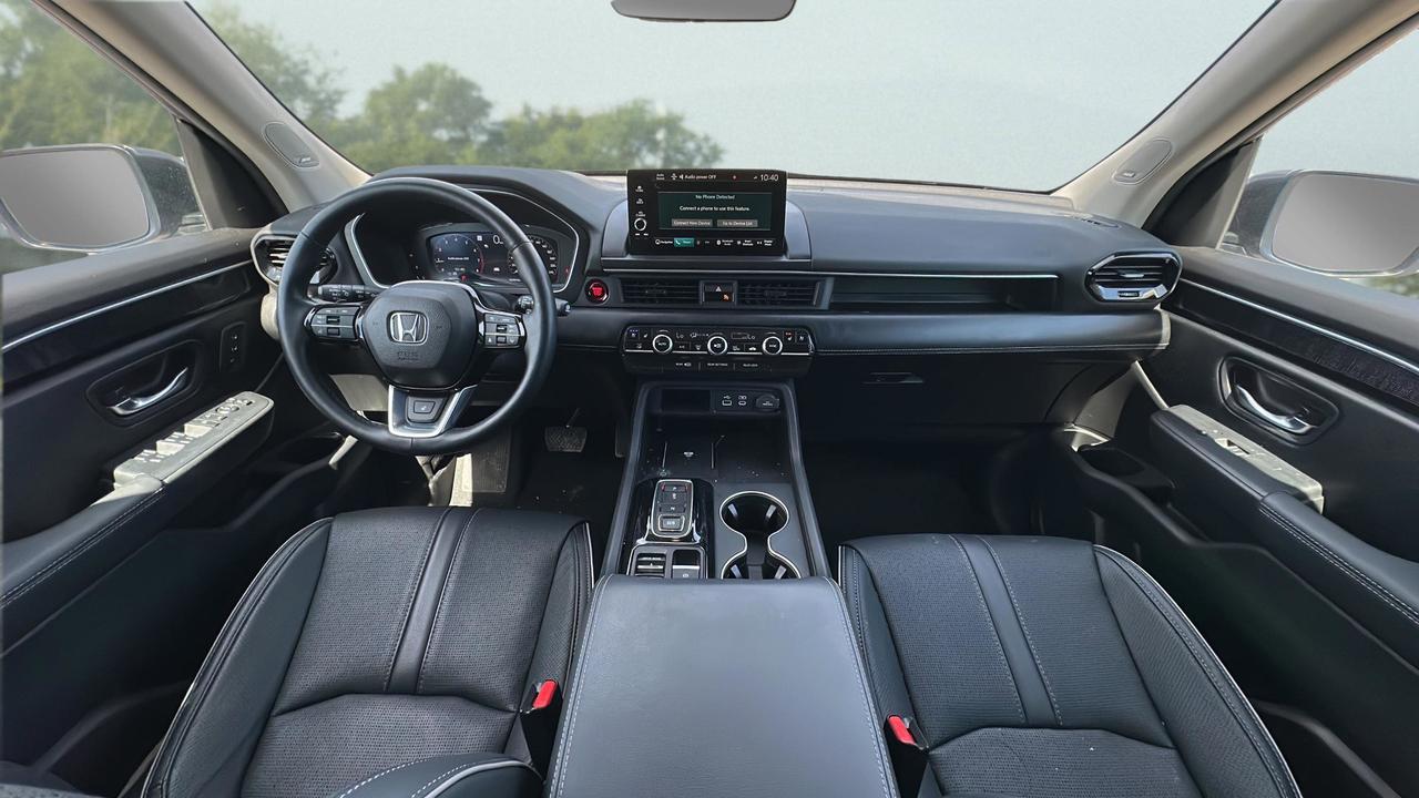 2025 Honda Pilot Touring AWD Photo