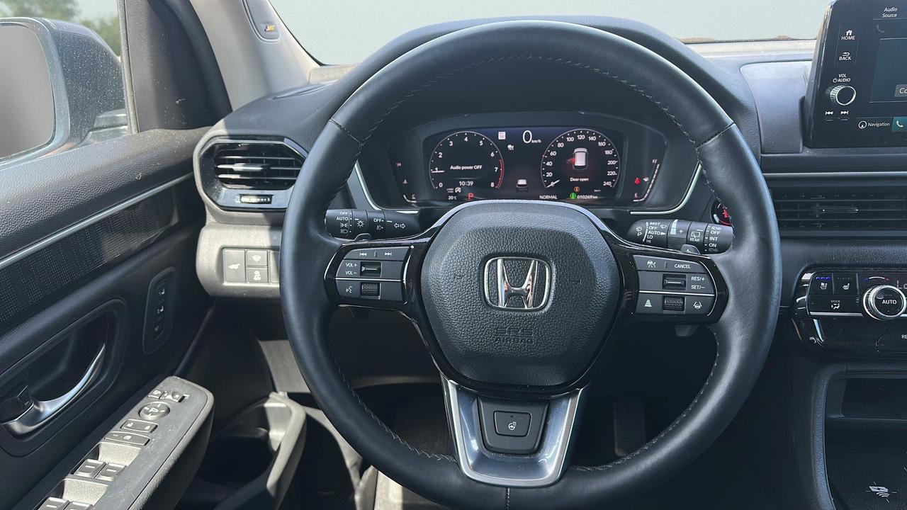 2025 Honda Pilot Touring AWD Photo