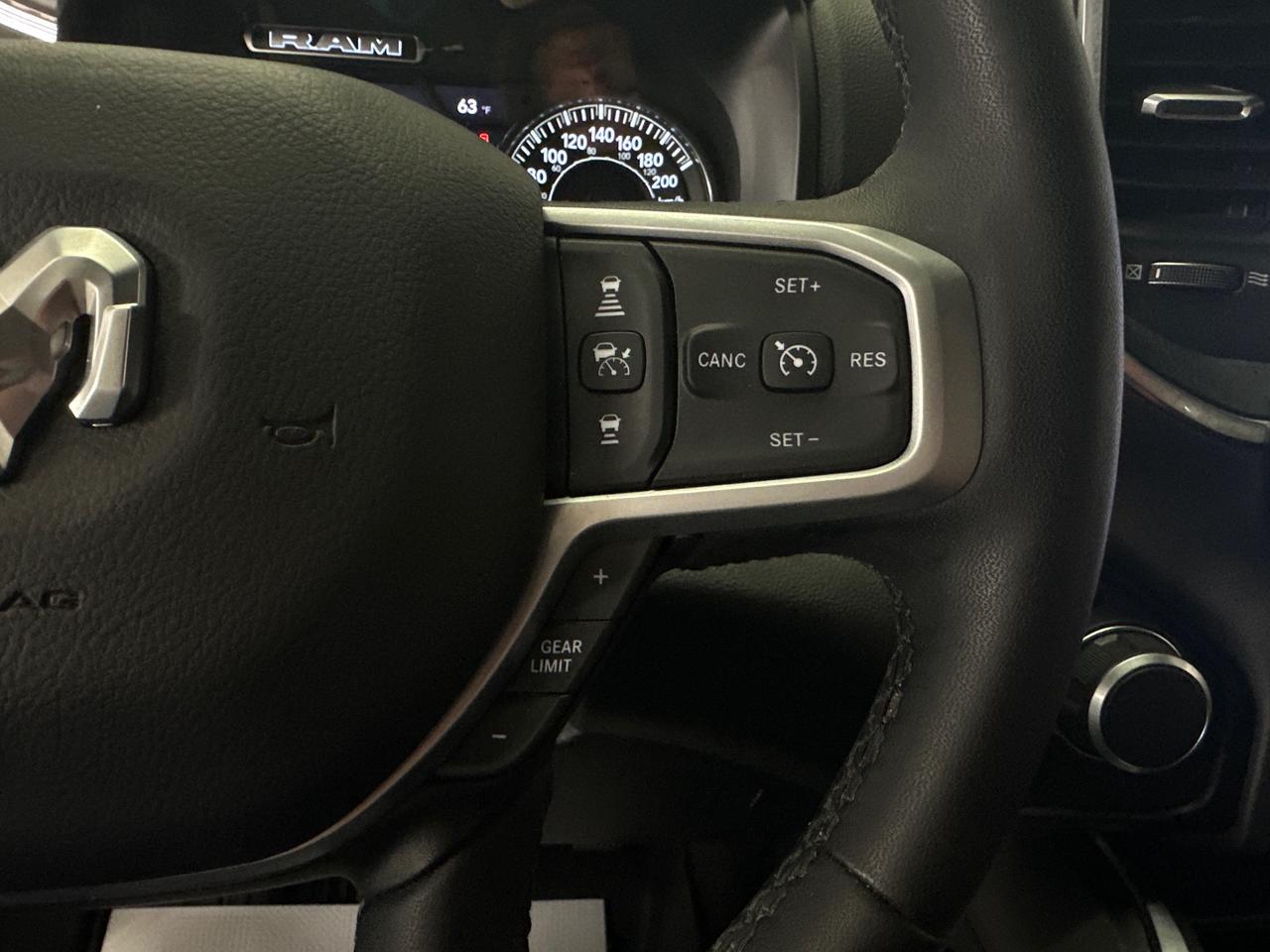 2025 RAM 1500 Big Horn Photo