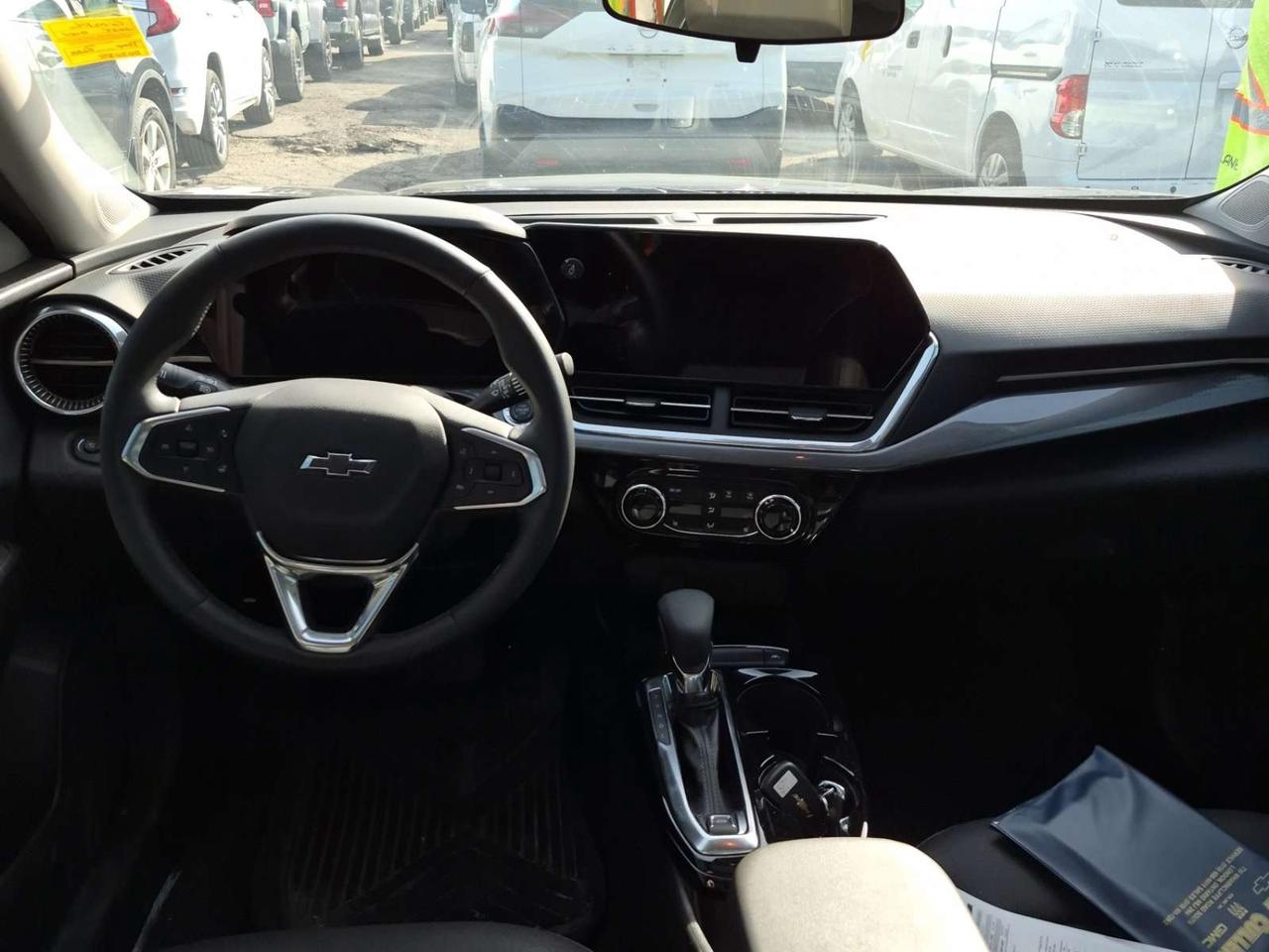 2025 Chevrolet Trax ACTIV 4dr Front-Wheel Drive Photo
