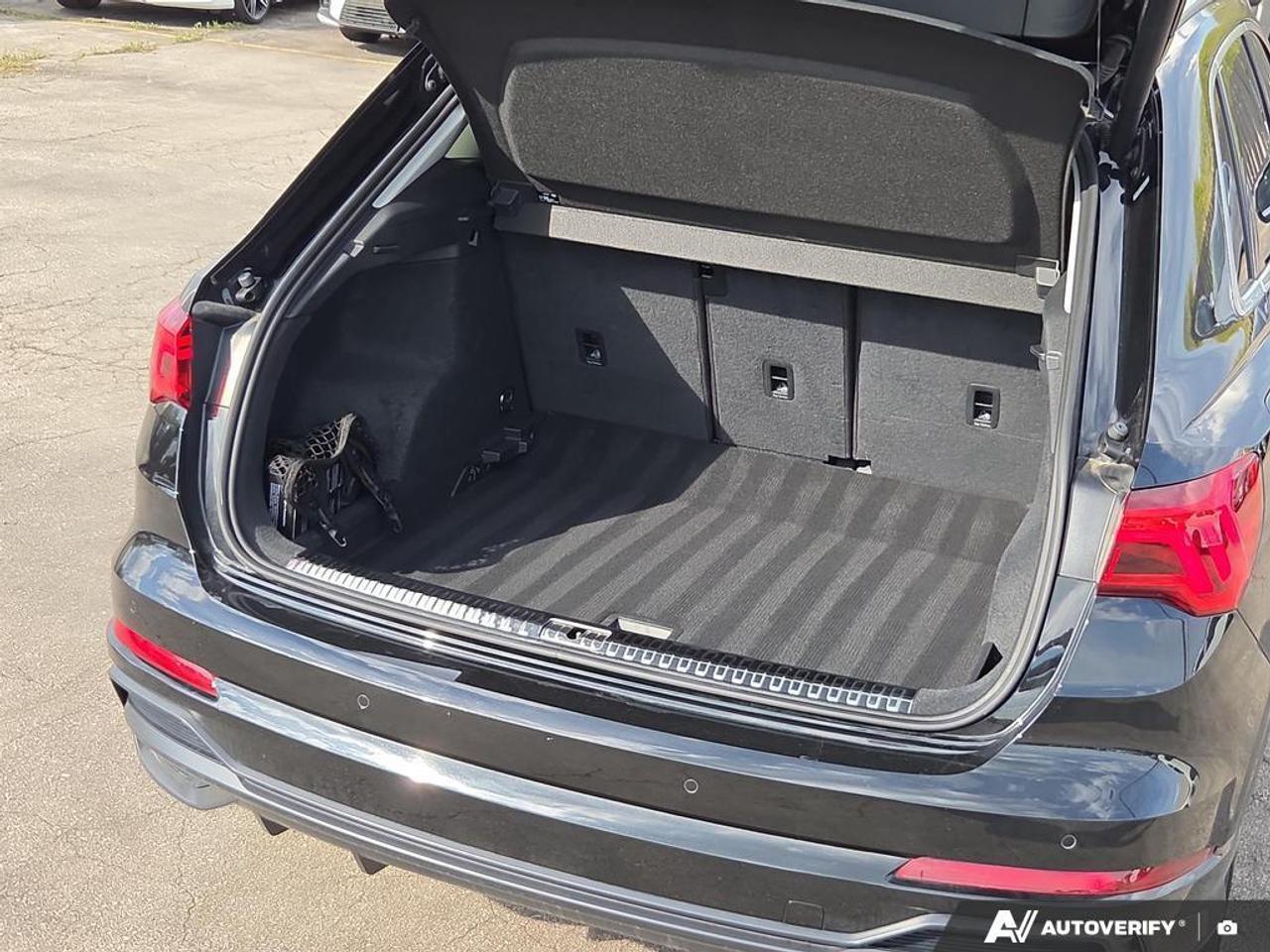 2022 Audi Q3 45 Progressiv BACKUP CAM   BLUETOOTH   HTD SEATS Photo