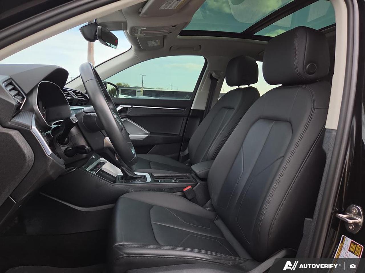 2022 Audi Q3 45 Progressiv BACKUP CAM   BLUETOOTH   HTD SEATS Photo