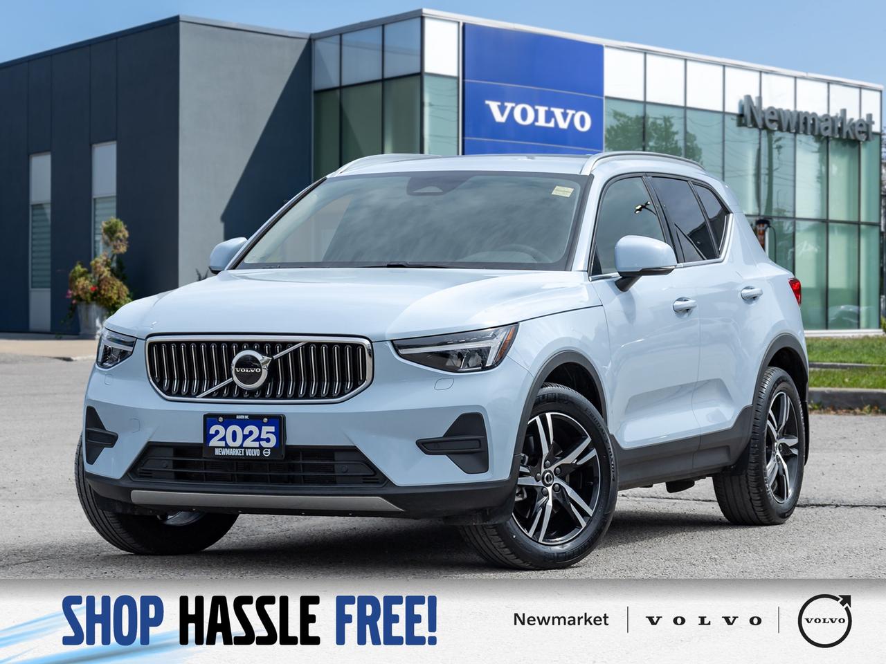2025 Volvo XC40 B5 AWD Core  CPO FINANCE RATE 3.49%* (84M) Photo0