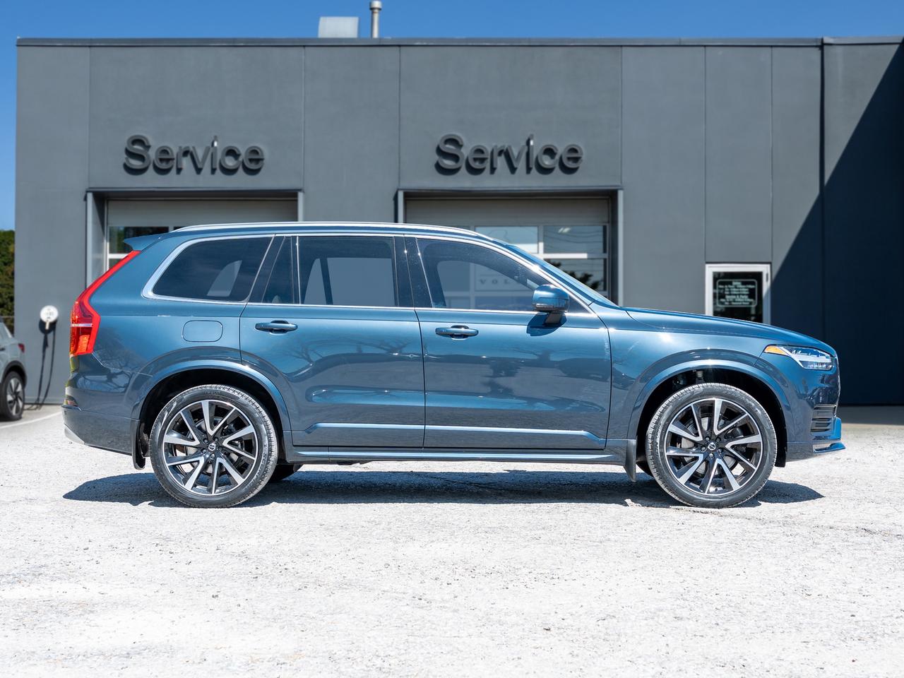 2022 Volvo XC90 T6 AWD Momentum 7 Seater LOW KM CPO RATE fr 2.99%* Photo