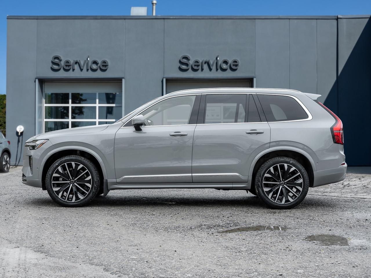2026 Volvo XC90 B6 AWD PLUS Bright Theme  CPO RATE fr 2.99%* Photo