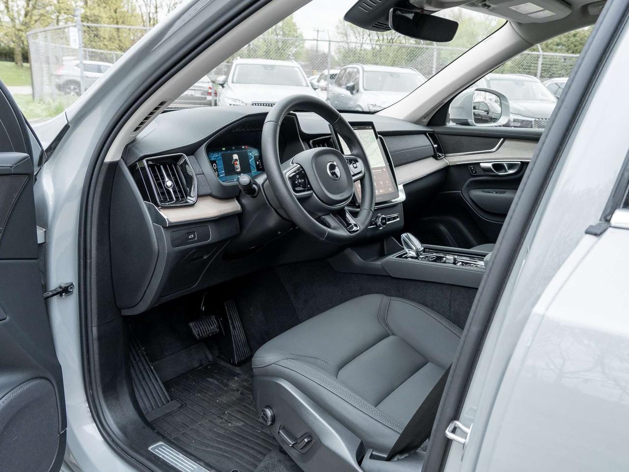 2026 Volvo XC90 B6 AWD PLUS^Special Rate fr 2.99%*^Volvo CPO Photo
