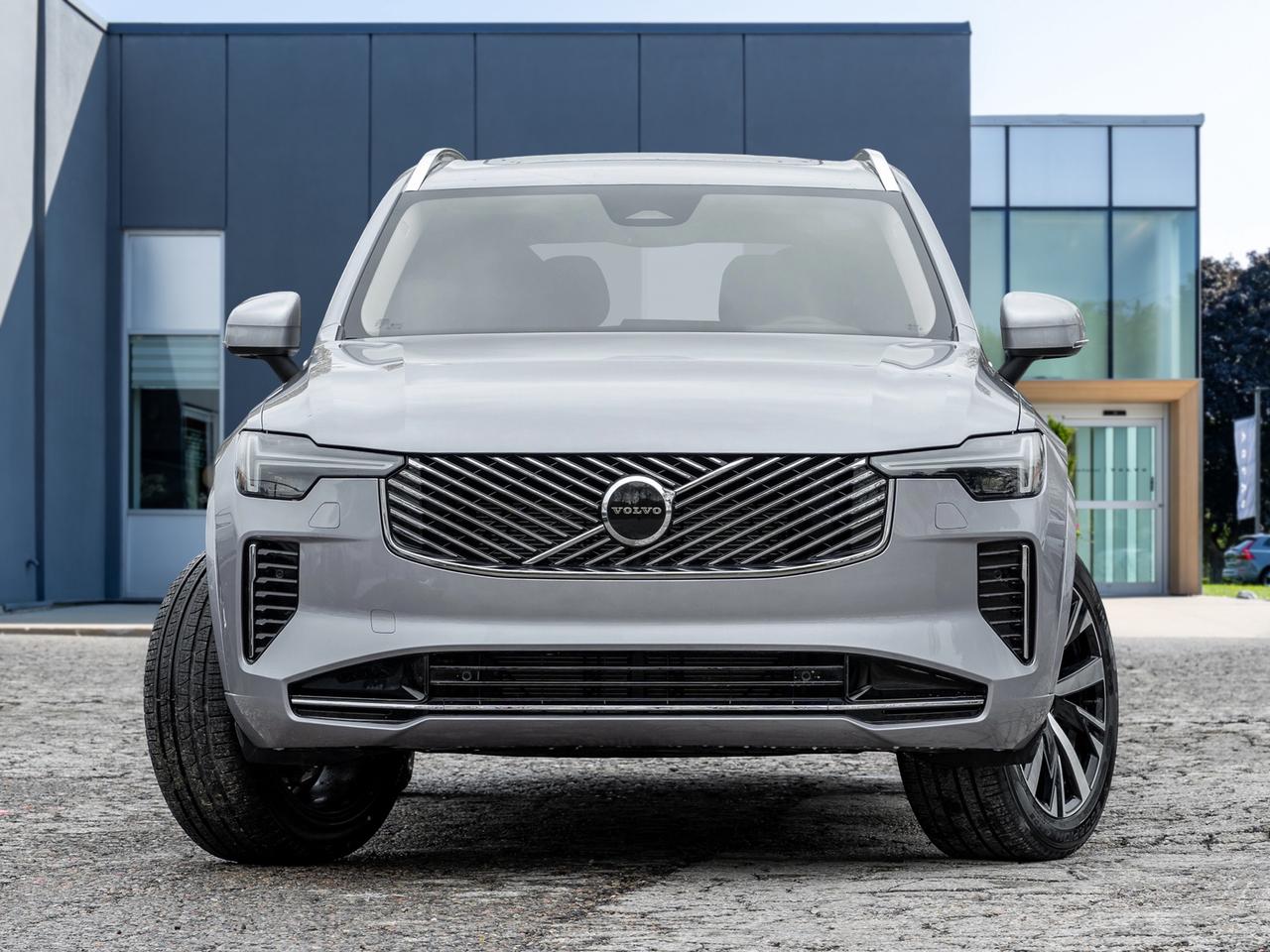 2026 Volvo XC90 B6 AWD Core 7-Seater  CPO FINANCE RATE fr 2.99%* Photo2