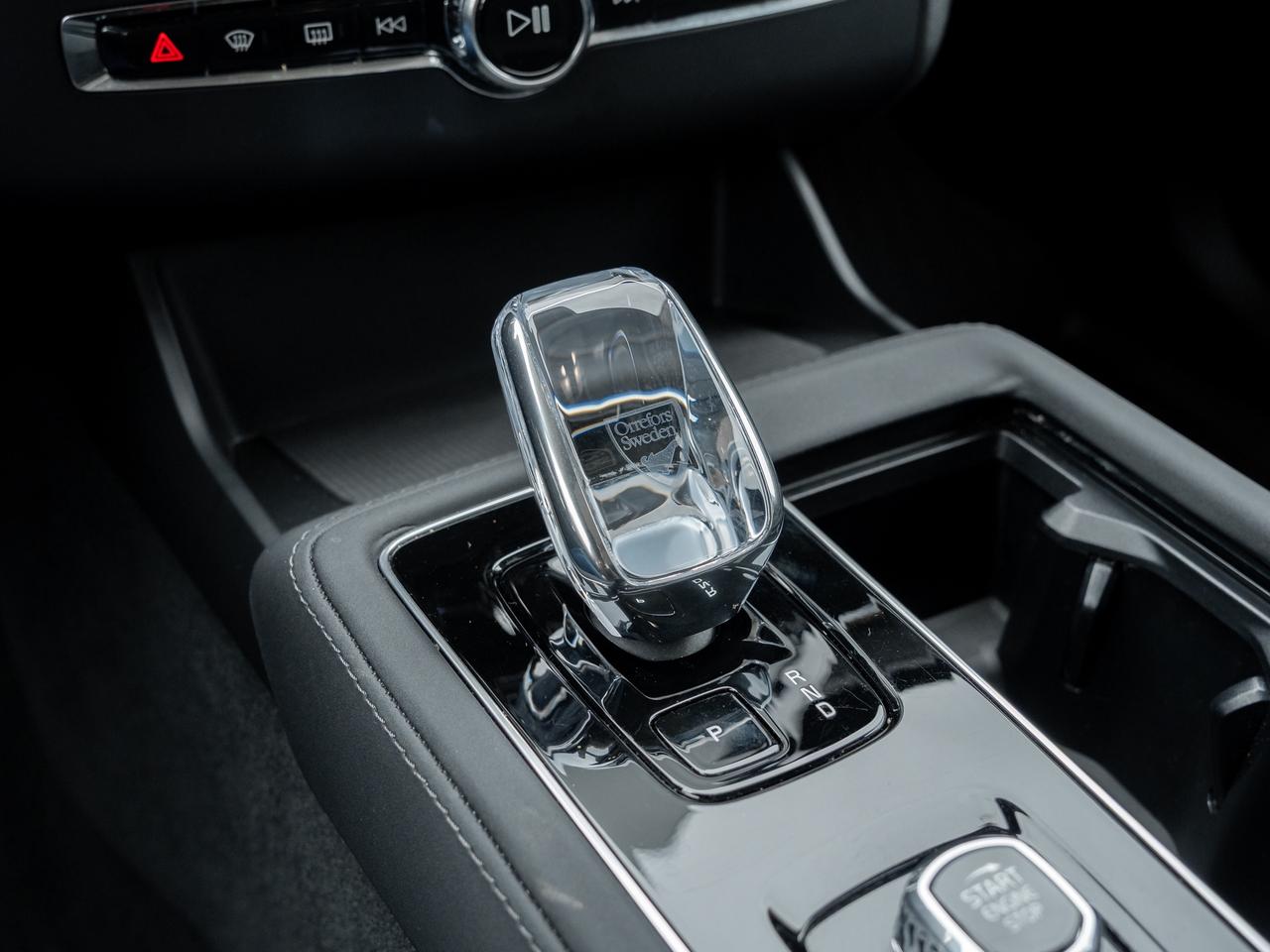 2026 Volvo XC90 B6 AWD Core 7-Seater  CPO FINANCE RATE fr 2.99%* Photo