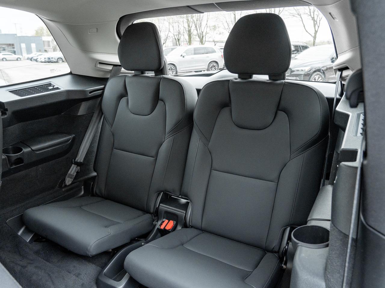 2026 Volvo XC90 B6 AWD Core 7-Seater  CPO FINANCE RATE fr 2.99%* Photo