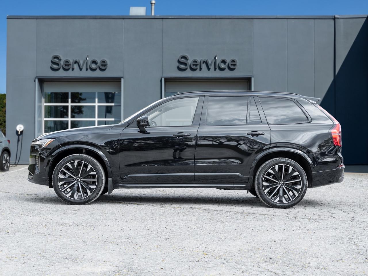 2026 Volvo XC90 B6 AWD PLUS Dark Theme  GREAT VALUE  APR fr 2.99%* Photo