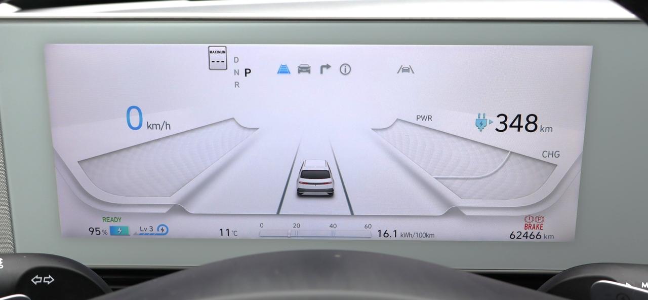 2022 Hyundai IONIQ 5 Preferred 4x2 Photo