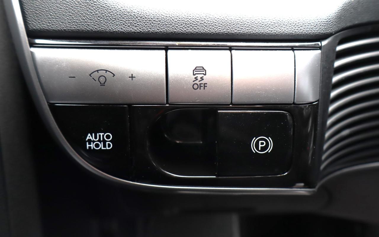 2022 Hyundai IONIQ 5 Preferred 4x2 Photo