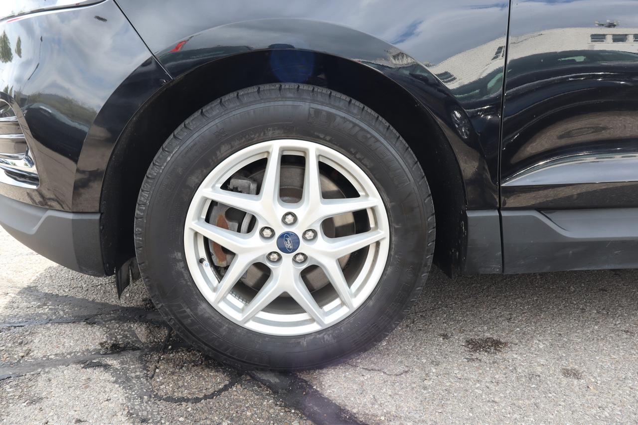 2022 Ford Edge SEL 4dr All-wheel Drive Photo