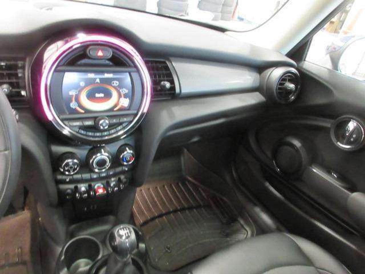 2017 MINI Cooper Hardtop 6-SPD MANUAL, PANO ROOF, LEATHER, 54K! Photo