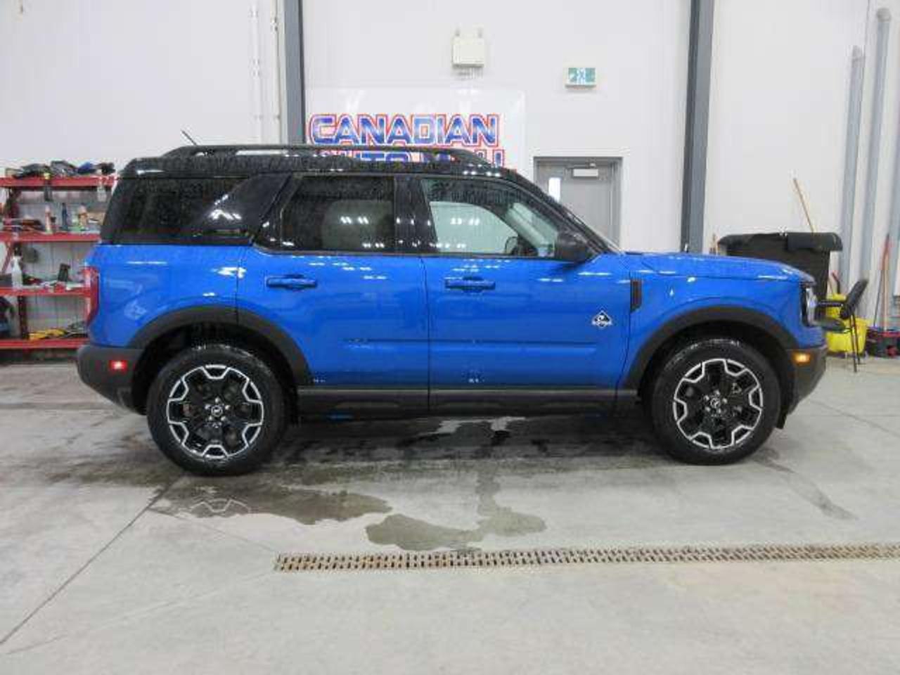 2025 Ford Bronco Sport OUTER BANKS 4X4, HTD. SEATS, APPLE/ANDROID, 24K! Photo