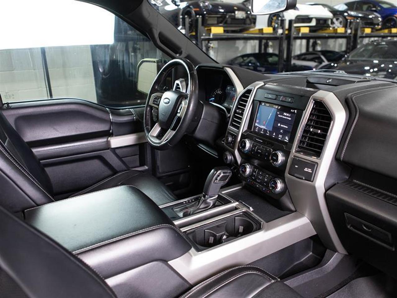 2019 Ford F-150 4x4 - Supercrew Lariat - 145 WB Photo