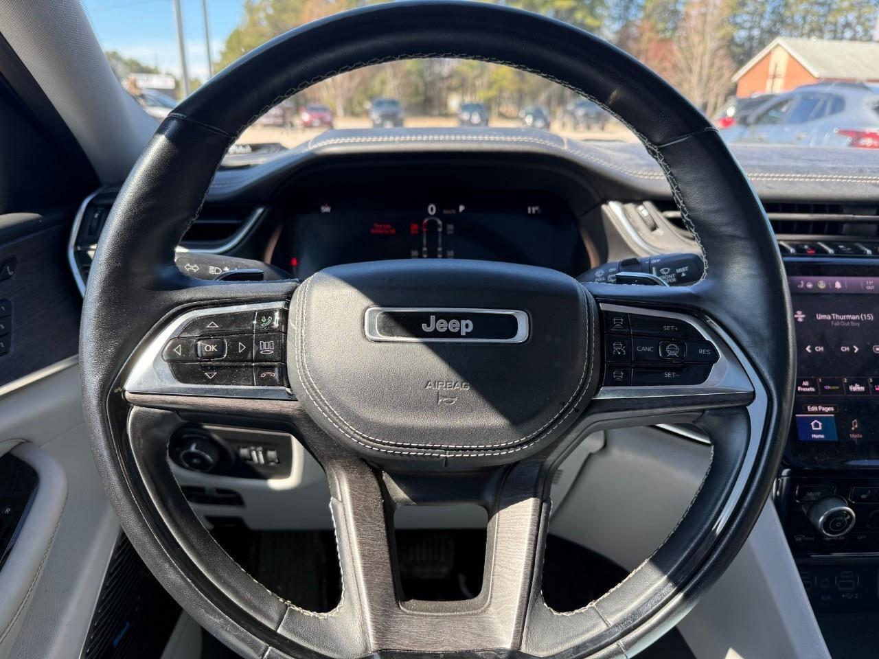 2021 Jeep Grand Cherokee L Overland 4x4 Photo