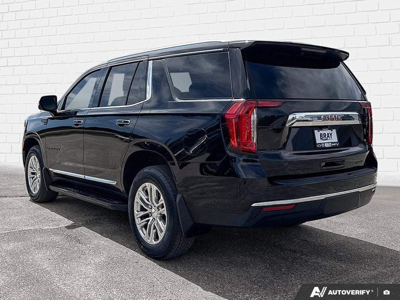 2024 GMC Yukon SLT SLT LUXURY PKG. MAX TRAILERING PKG. PROGRADE T Photo