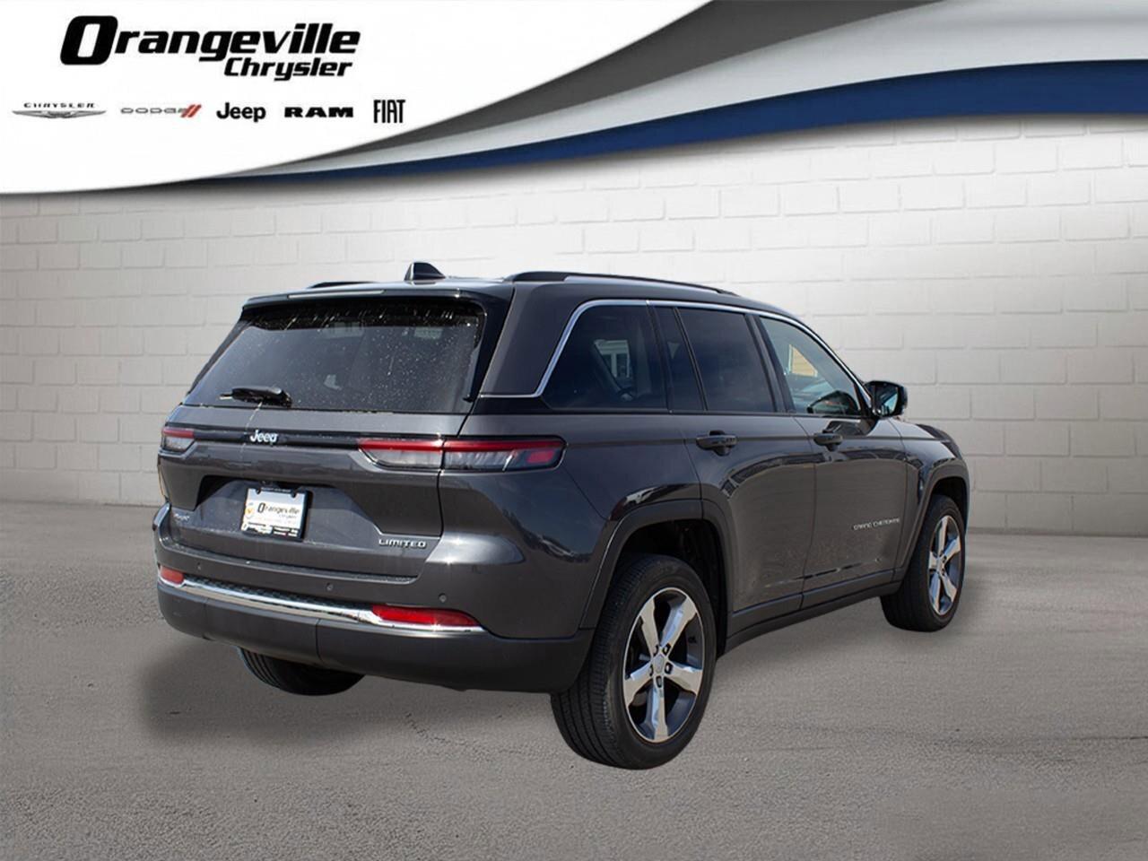 2022 Jeep Grand Cherokee LIMITED 4X4 Photo