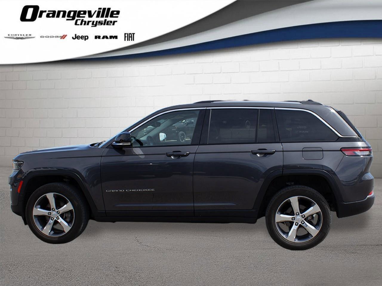 2022 Jeep Grand Cherokee LIMITED 4X4 Photo