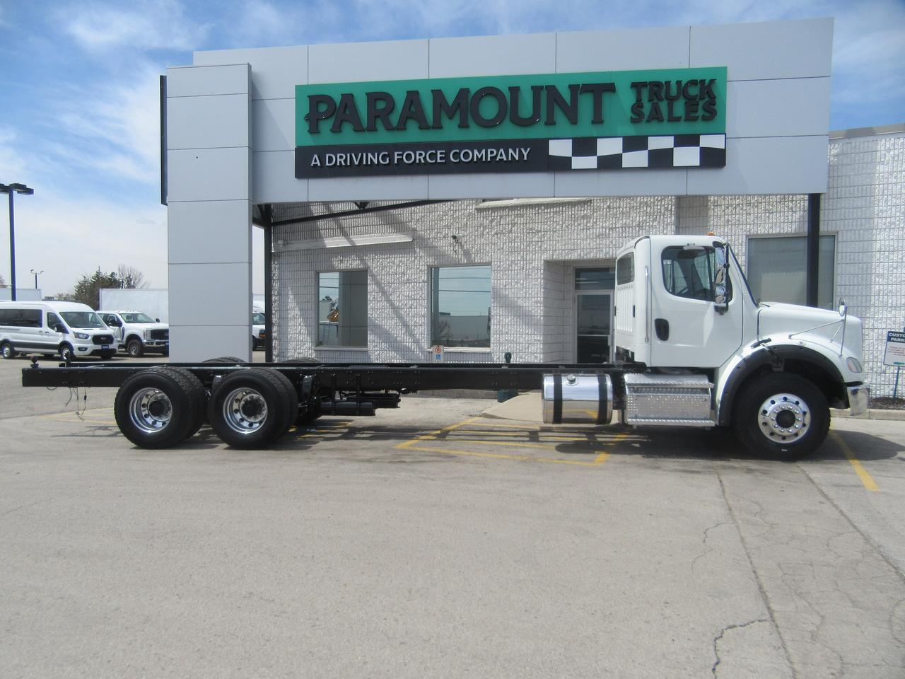 2020 Freightliner M2-112 DIESEL TANDEM CAB & CHASSIS Photo