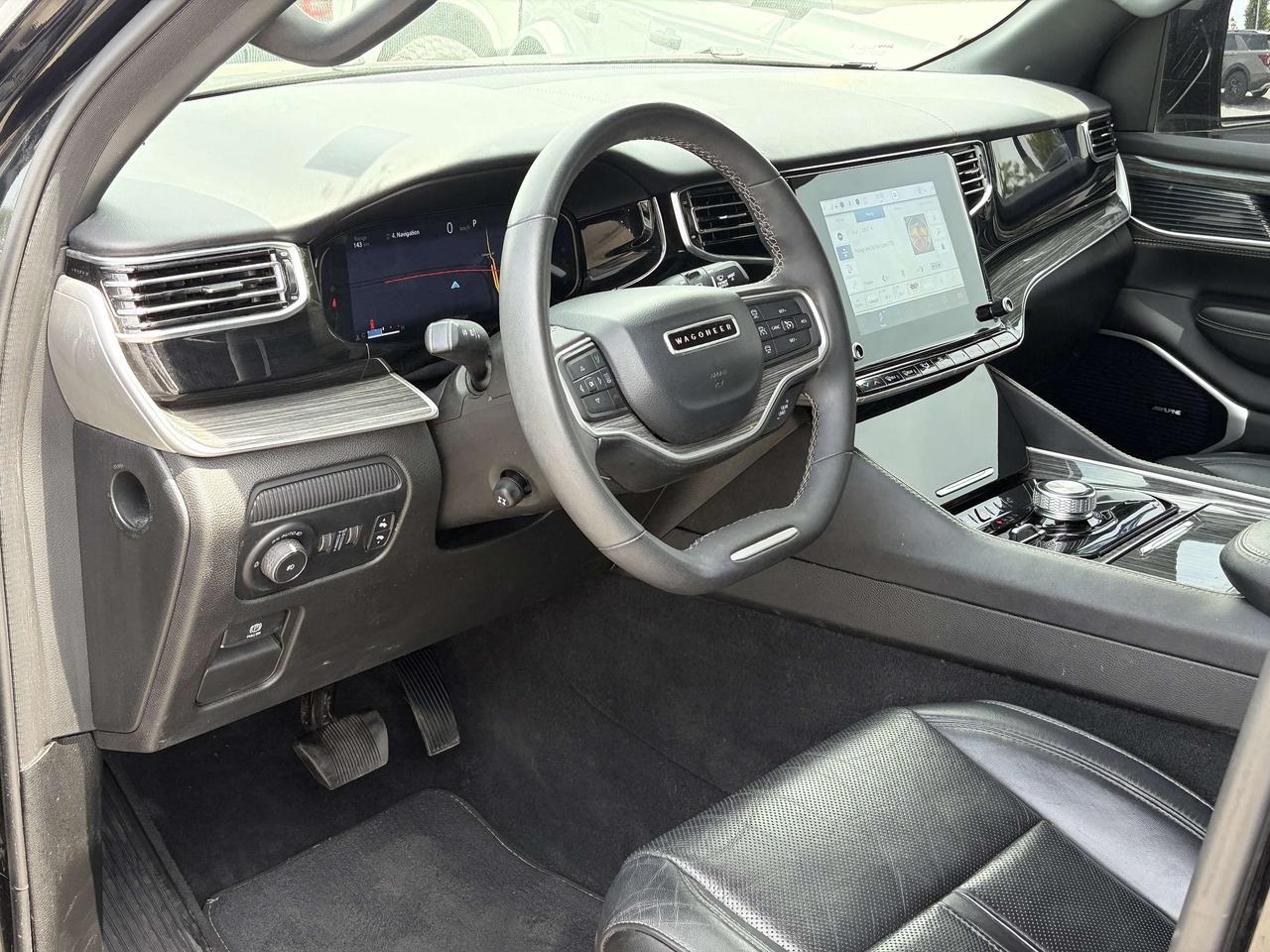 2022 Jeep Wagoneer Series II 4dr 4x4 Photo