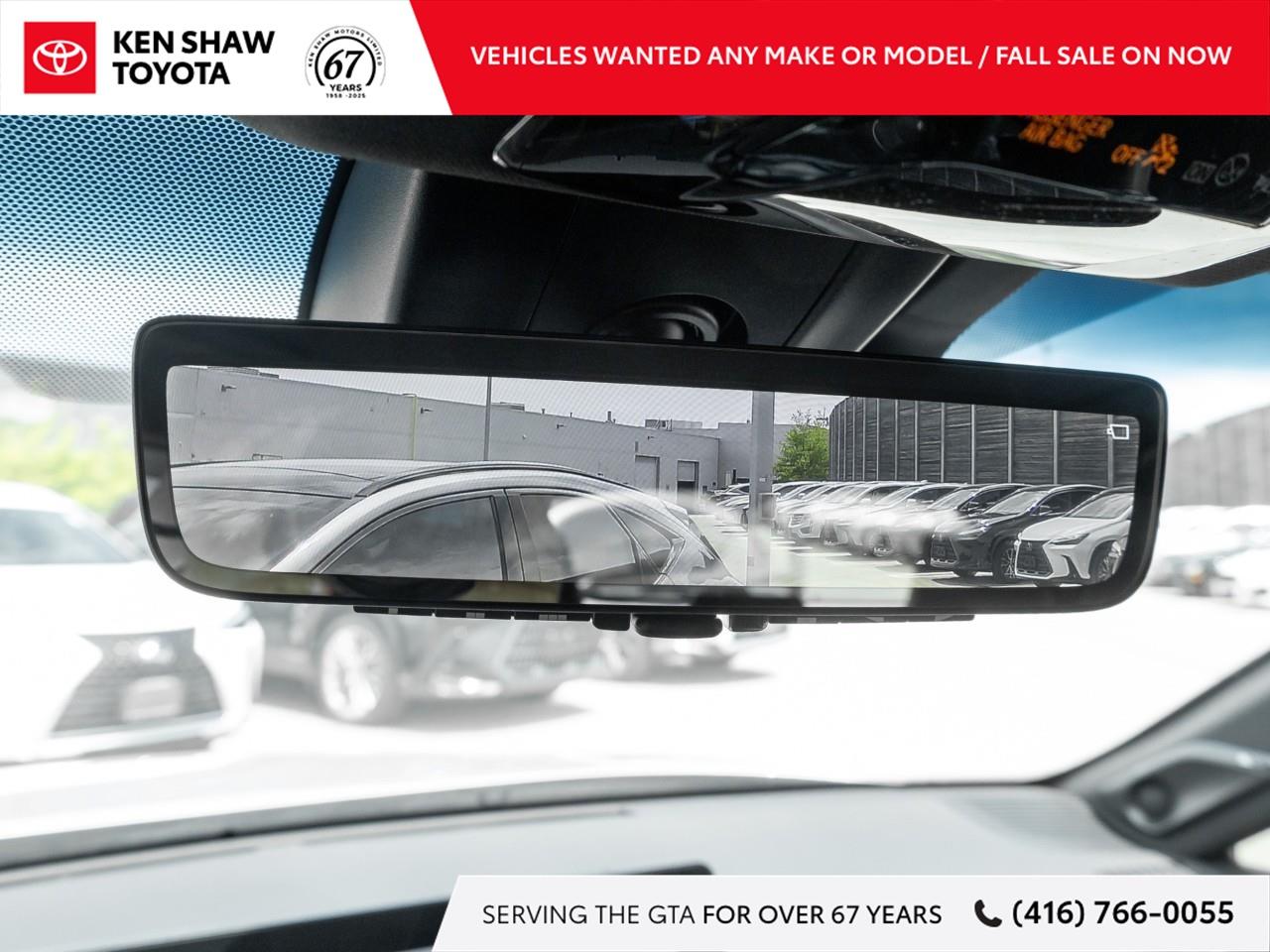 2023 Toyota Venza Limited 4dr All-Wheel Drive Photo
