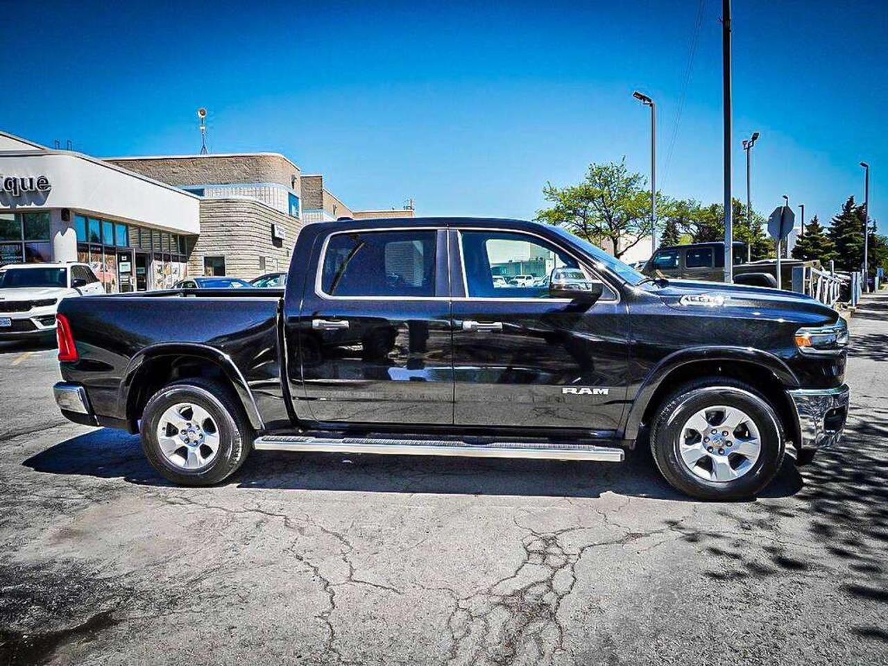 2025 RAM 1500  Photo
