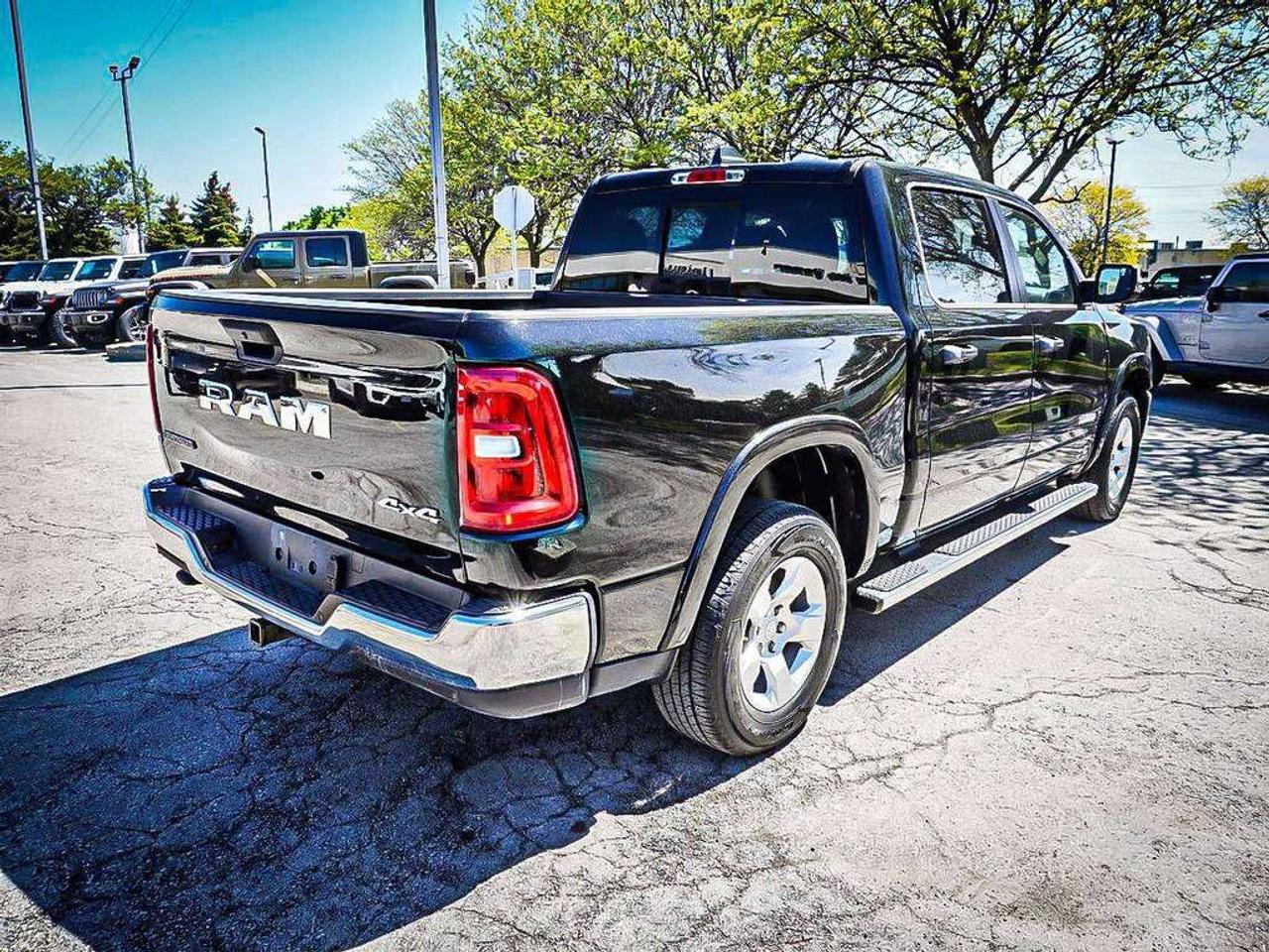 2025 RAM 1500  Photo